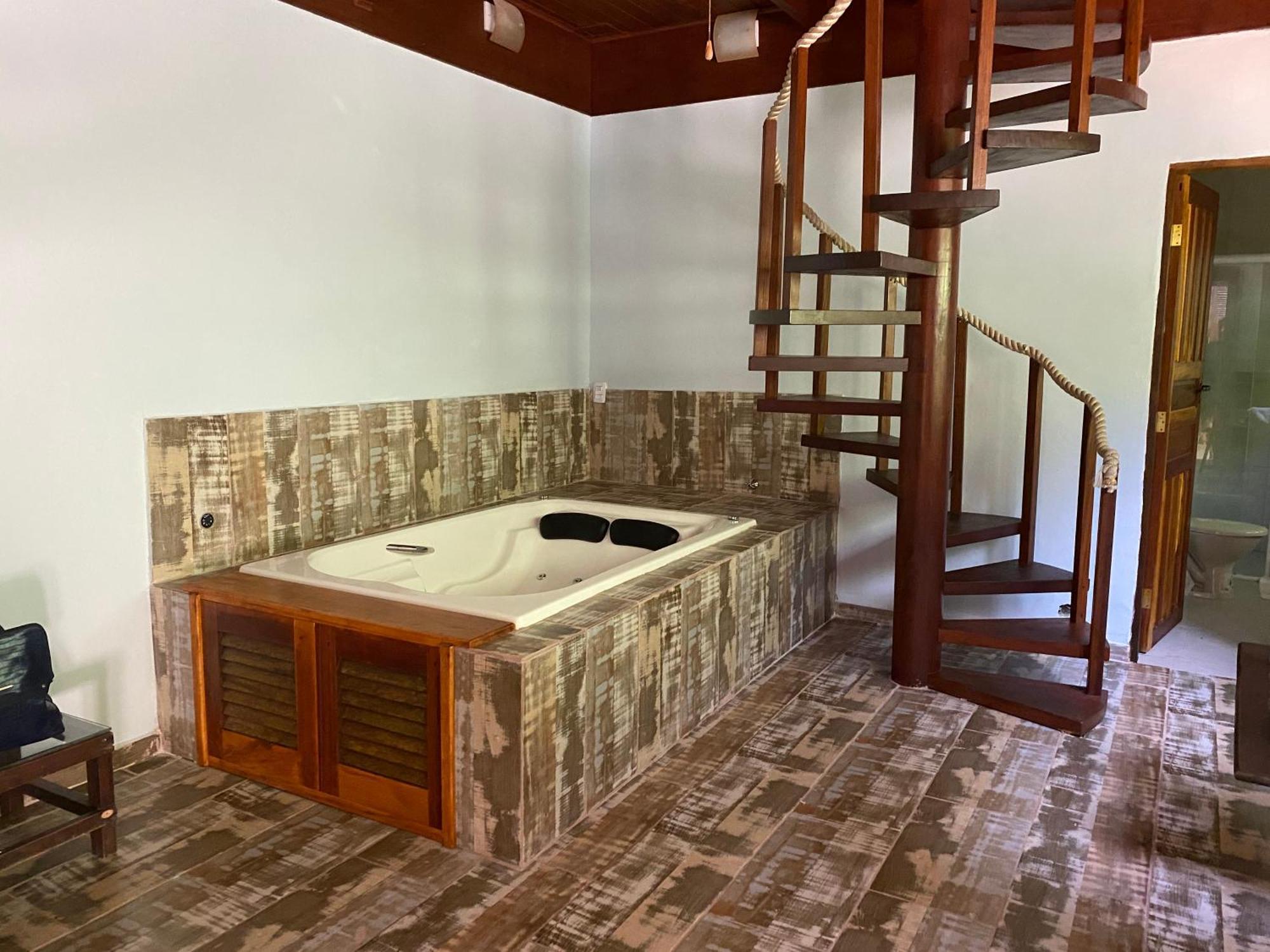 Deck Da Villa Pousada 乌巴图巴 外观 照片