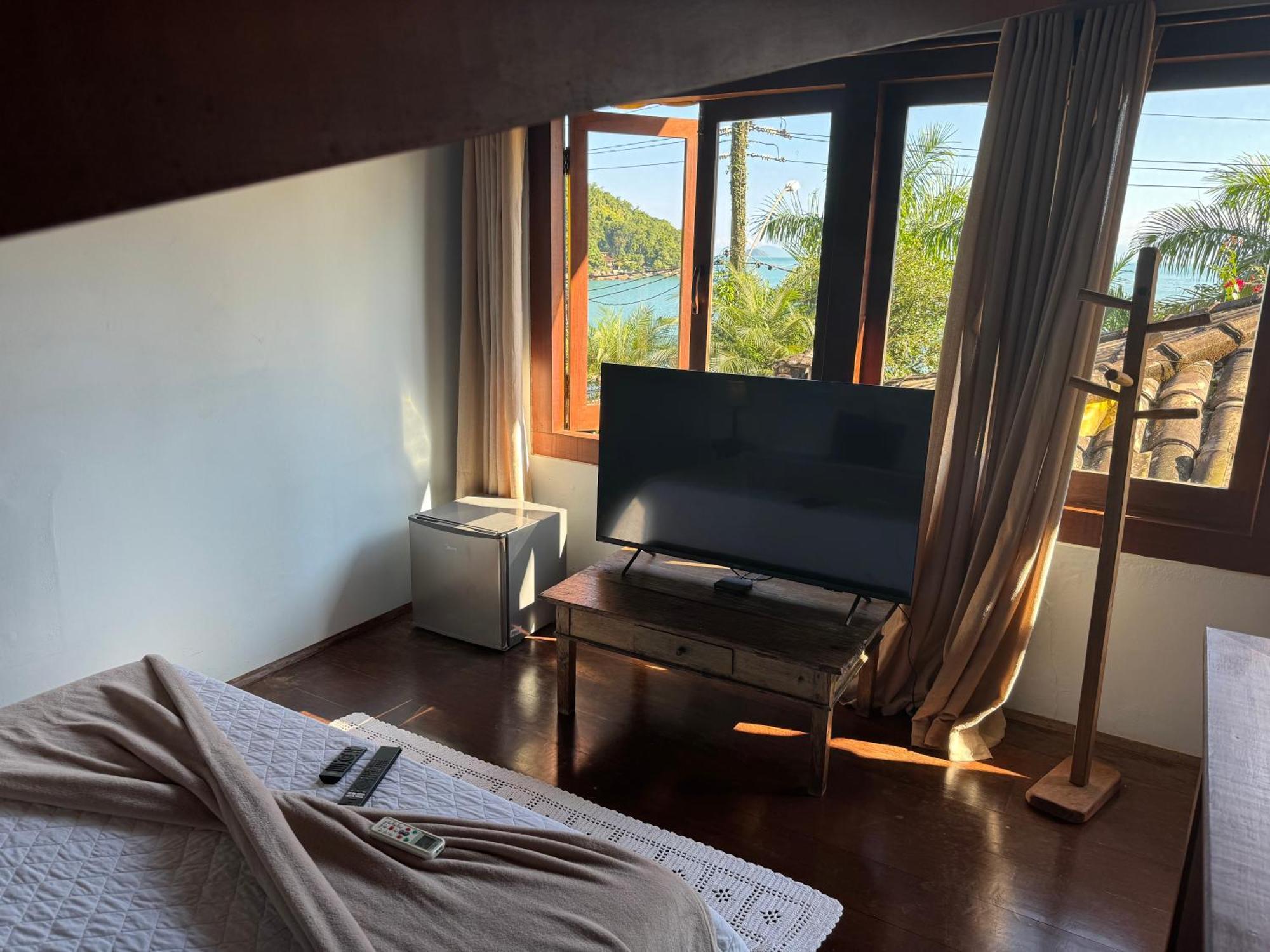 Deck Da Villa Pousada 乌巴图巴 外观 照片