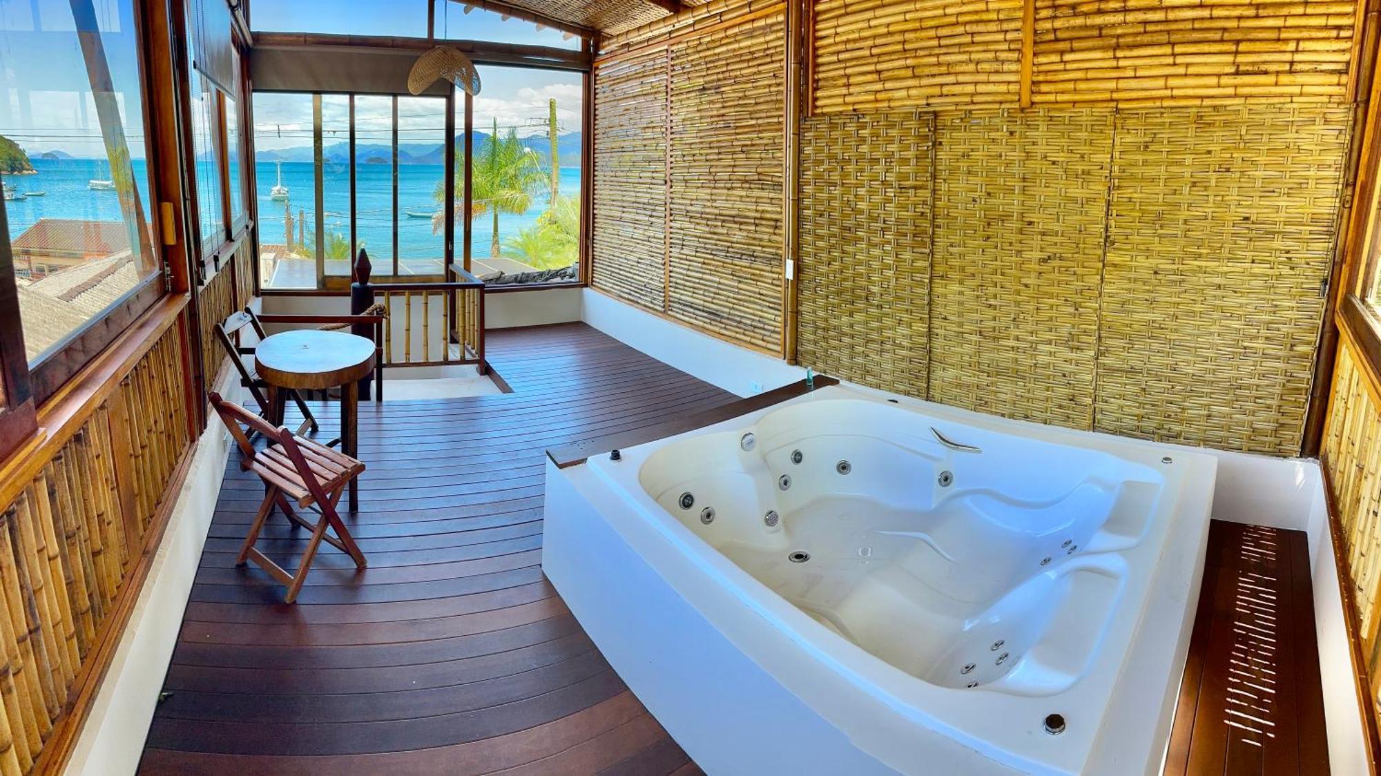 Deck Da Villa Pousada 乌巴图巴 外观 照片