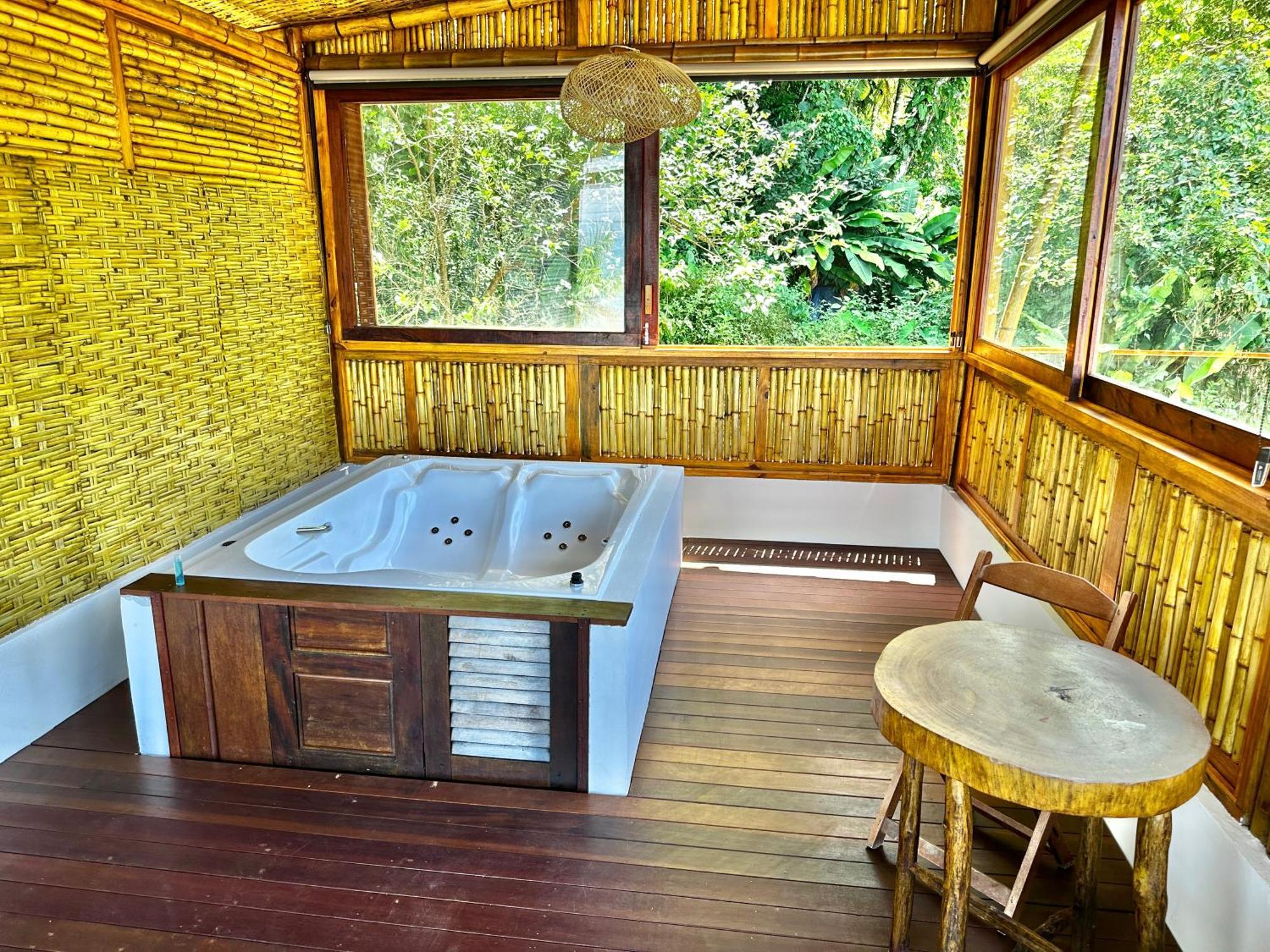 Deck Da Villa Pousada 乌巴图巴 外观 照片